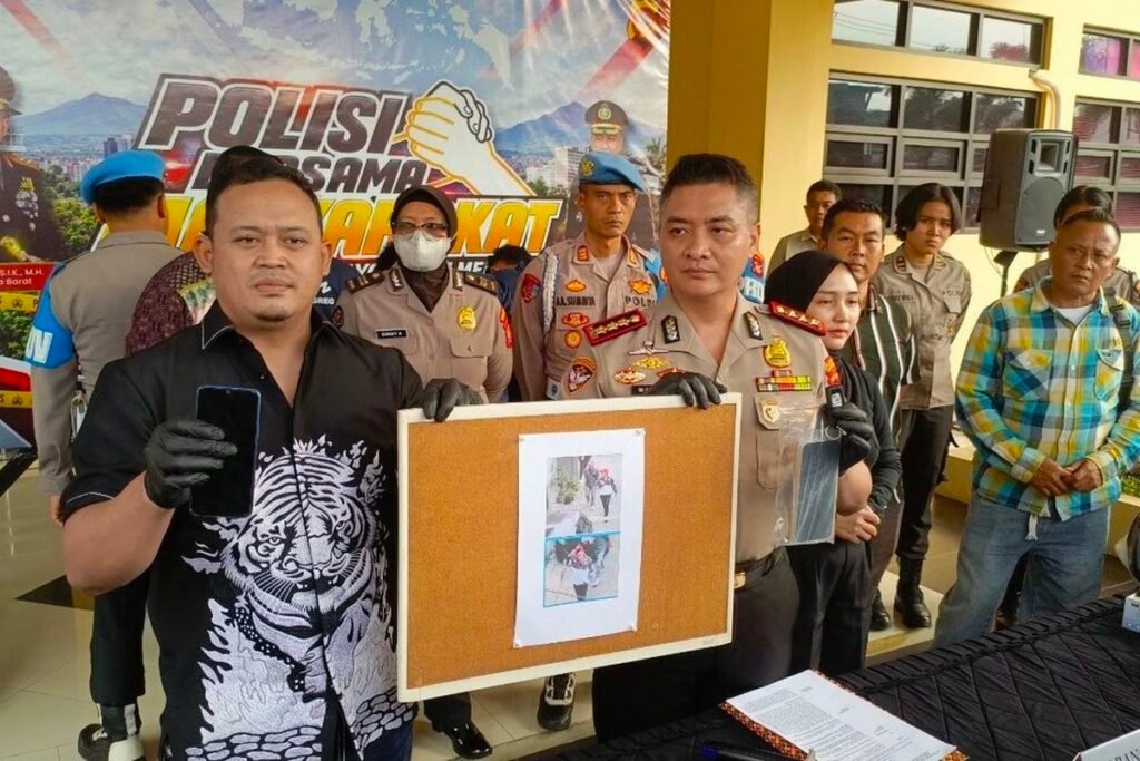 Kapolresta Bandung Tri Suhartanto menjelaskan penangkapan tiga terduga pelaku pencurian dengan kekerasan yang sempat viral di Garut.