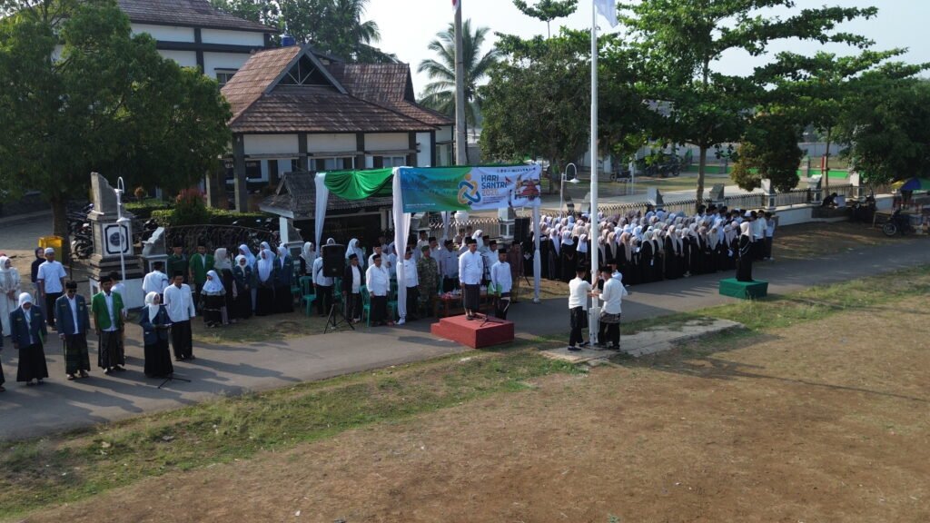 Peringatan Hari Santri Nasional 2026 oleh KBNU Maniis Purwakarta dengan rangkaian upacara dan kegiatan keagamaan.
