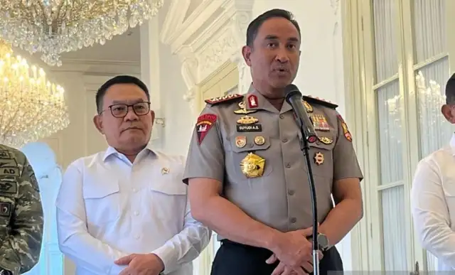 Kapolri Suyudi Ario Seto menyampaikan perkembangan penyidikan kasus kebakaran hutan dan lahan terkait korporasi.